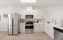 7805 Cooper Ln, Austin, TX 78745