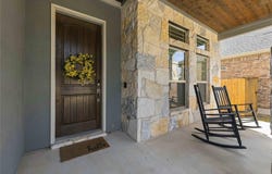 916 Isaias Dr, Leander, TX 78641