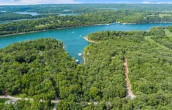 Woodland, Golden, MO 65658