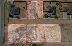5th Street, Plains, TX 79355