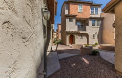 2026 N 78TH Glen, Phoenix, AZ 85035
