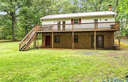 3220 Greenway Road, Gladstone, VA 24553