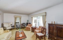 19 Crown Road, Ewing, NJ 08638