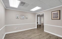 425 E Crossville Road, Roswell, GA 30075