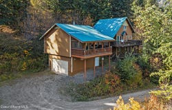 643 Telemark Rd, Sandpoint, ID 83864