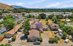 559 Old Canyon Rd, Fremont, CA 94536