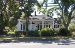 201 N GASKIN, Douglas, GA 31533
