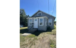 8 Michenor Street, Eastport, ME 04631