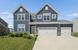 2729 Henshaw Drive, Delaware, OH 43015