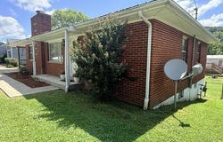 3038 Kentucky 5, Ashland, KY 41102