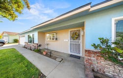 2009 Fairmont Drive, Hanford, CA 93230
