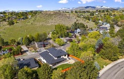 1417 E Shenandoah Dr, Boise, ID 83712