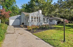809 River Street, Spring Lake, MI 49456