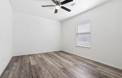 4211 W Santa Fe Square, Fayetteville, AR 72704