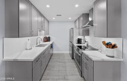 3142 E CLARENDON Avenue, Phoenix, AZ 85016