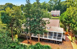 15 Bramble Lane, Dennis, MA 02638
