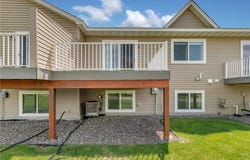 8587 Gateway Circle, Monticello, MN 55362