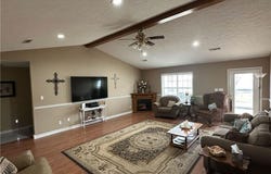719 Norma LN, Ozark, AR 72949