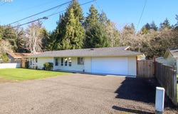 3210 MUNSEL LAKE Rd, Florence, OR 97439