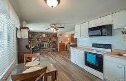 276 Paradise Acres Road, Edwards, MO 65326