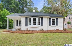 140 North St, Darlington, SC 29532