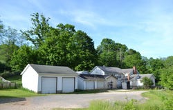 275 Old Us 219 Rd, Buckeye, WV 24924