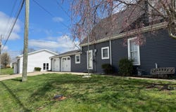 206 E Perry Street, Versailles, IN 47042