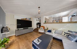 1324 Normandy Dr, Miami Beach, FL 33141