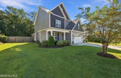 3836 Smooth Water Drive, Castle Hayne, NC 28429