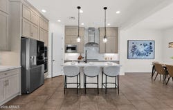 2282 E TOMAHAWK Drive, Gilbert, AZ 85298