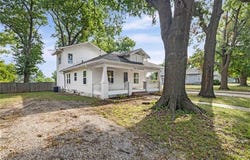 121 Mill Street, Neodesha, KS 66757