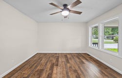 7060 W Crestwood Drive, Delphi, IN 46923