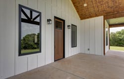 21696 Lawrence 1230, Aurora, MO 65605