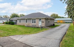 2401 W 11th Street, Muncie, IN 47302-1686