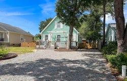 135 NE 34th Street, Oak Island, NC 28465