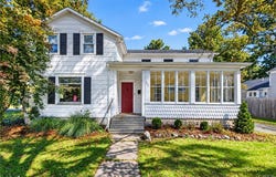 214 3rd Street, Liverpool, NY 13088