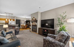 460 N Silverbrook Dr, West Bend, WI 53090