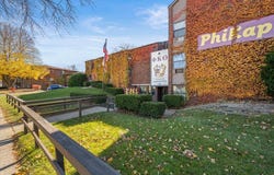910 W Hillcrest Drive, DeKalb, IL 60115