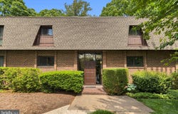 11620 VANTAGE HILL Road, RESTON, VA 20190