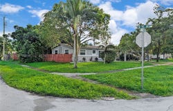 5500 SW 7th St, Margate, FL 33068
