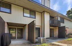 85 Mineola Road, Fox Lake, IL 60020
