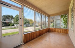540 Woodlawn Avenue, Aurora, IL 60506