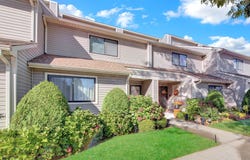 100 Daly Blvd, Oceanside, NY 11572