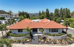 2199 Summitridge Dr, Beverly Hills, CA 90210