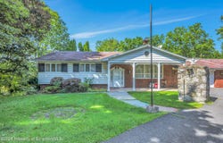 141 Scr Pocono Highway, Scranton, PA 18505