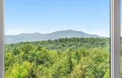 532 Mountain Estates Drive, Hyde Park, VT 05655