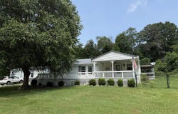 425 Starwood Drive, Brandenburg, KY 40108