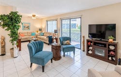 6016 LAKETREE Lane, TEMPLE TERRACE, FL 33617