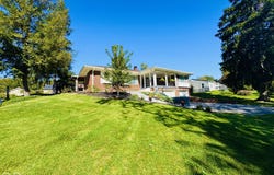 450 S Valley Lane, Greenwood, IN 46142