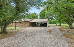 506 Fm 816, Wolfe City, TX 75496